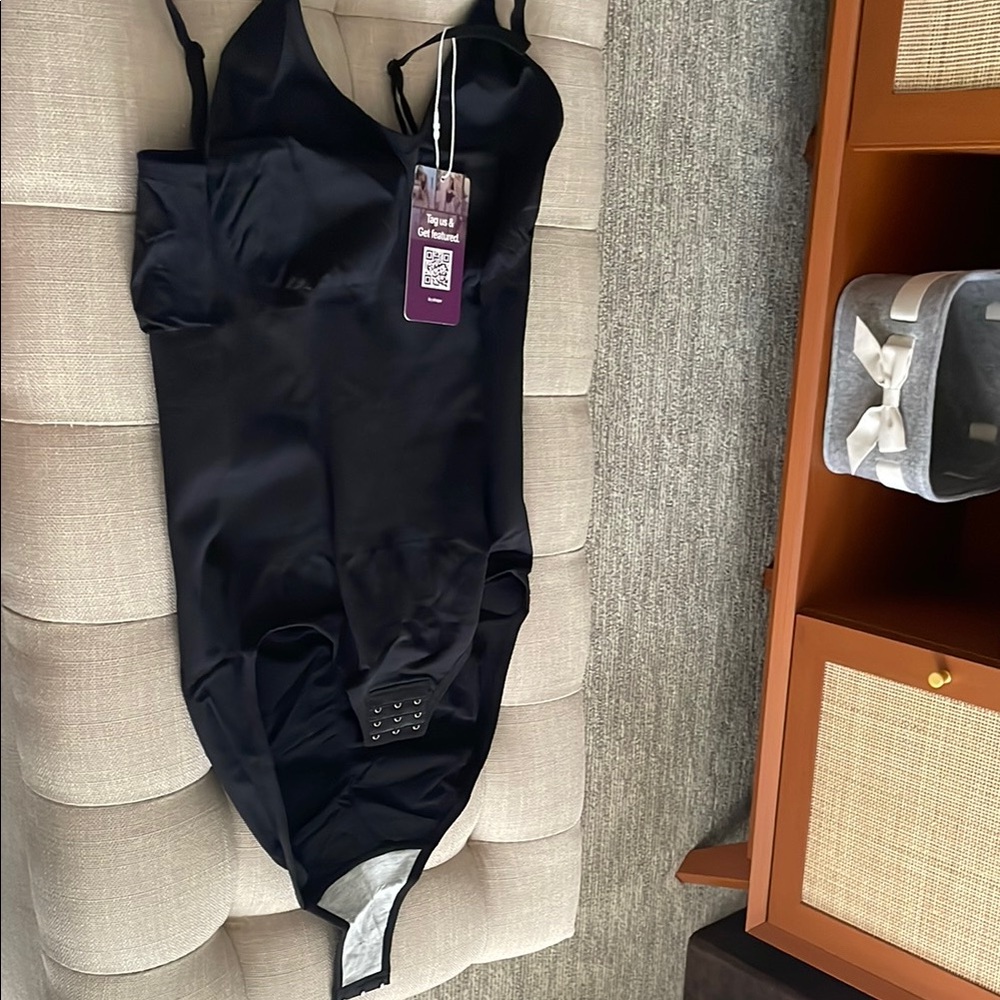 Elegant Black Women's Bodysuit
